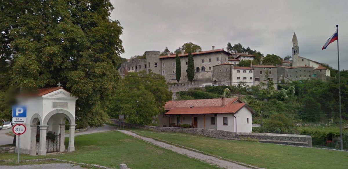 Štanjel: Old Village With Castle And Garden